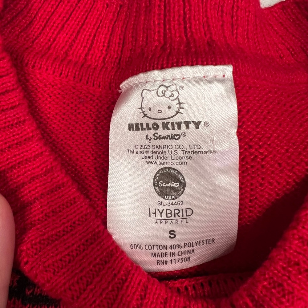 Hello Kitty Sweater Red Bows Pattern Knit Graphic Top Small S‎ Sanrio - Picture 3 of 7